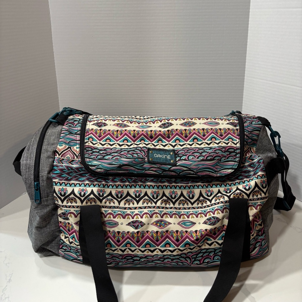 Dakine Multicolor Patterned Duffel Bag With Shoulder Strap Travel Carryon